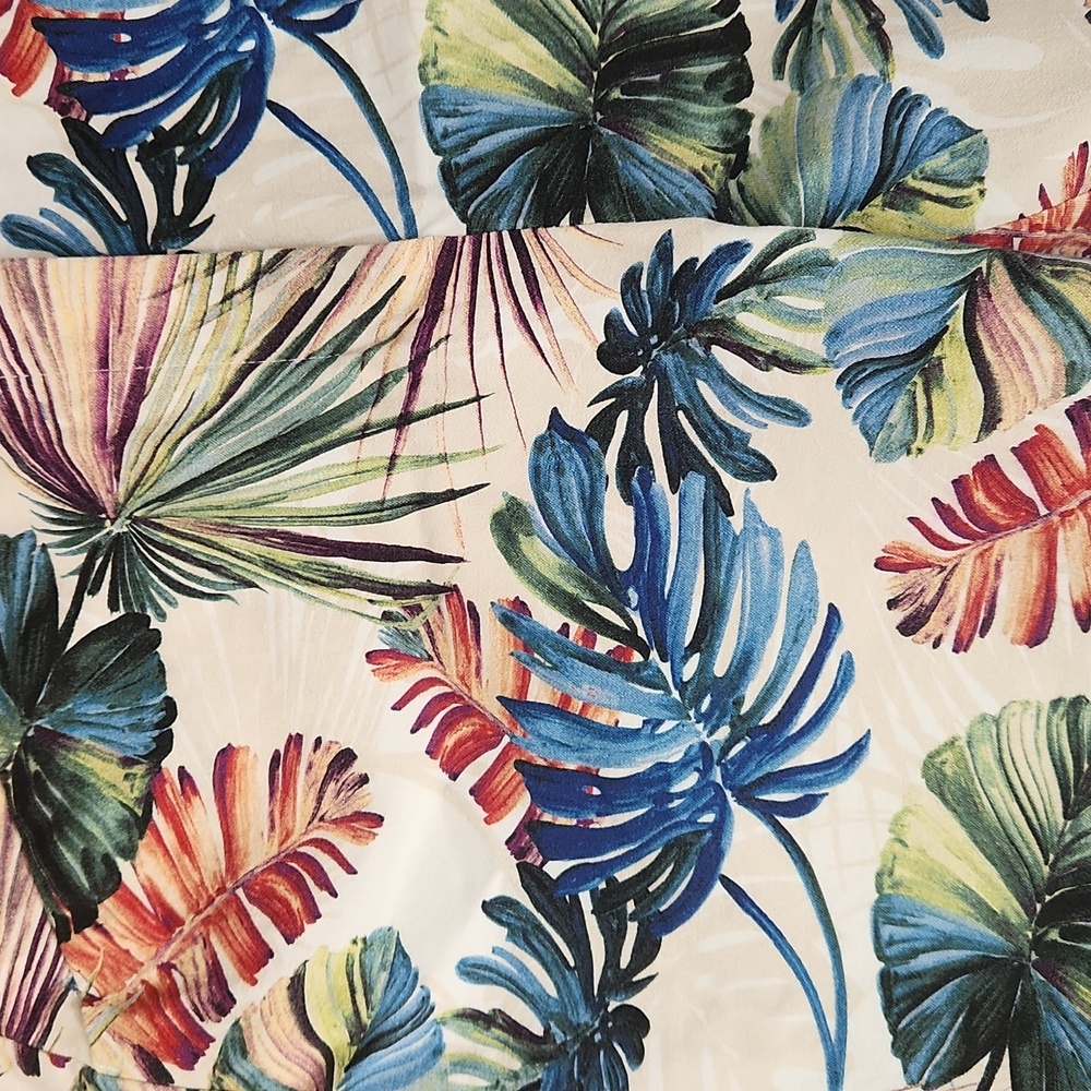 Chicos Tropical Palm Capri Pants 0 (US 4) - Picture 2 of 4